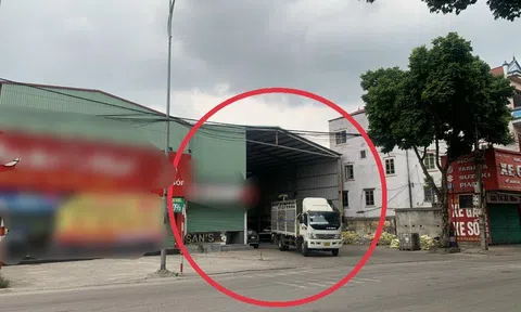 Uy Nỗ (Đông Anh - Hà Nội):  Xưởng sản xuất ngang nhiên xả thải gây ô nhiễm môi trường