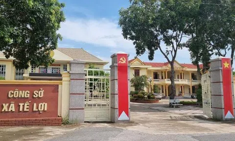 Thanh Hoá: Tạm đình chỉ 4 cán bộ xã đánh bạc tại công sở