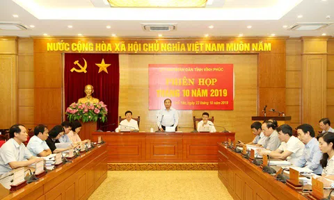 Vĩnh Phúc: UBND tỉnh họp phiên thường kỳ tháng 10