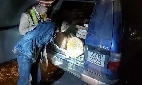 Phòng CSGT Bắc Giang: Bắt giữ xe ô tô vận chuyển hàng không rõ nguồn gốc