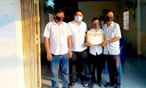 Kiên Giang: Ngưng tổ chức tiệc thôi nôi 30 mâm cỗ được UBND phường khen thưởng đột xuất