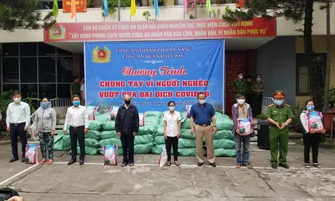 Chung tay giúp người nghèo vượt qua đại dịch Covid-19