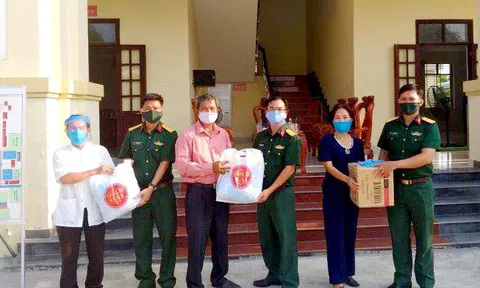 Hòn Đất - Kiên Giang: Kịp thời hỗ trợ người nghèo bị ảnh hưởng dịch Covid-19