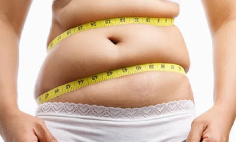 Khánh An giảm béo bằng Max thin lipo cấp tốc hiệu quả, lành mạnh này tại thẩm mỹ viện Bắc Mỹ