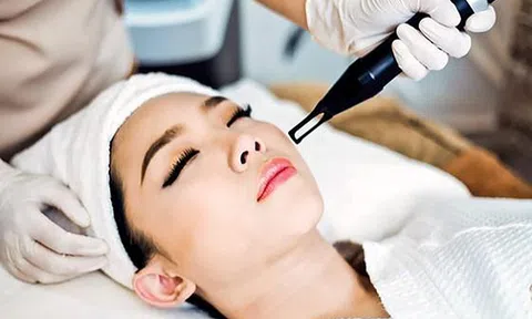 Top 3 phương pháp điều trị da lão hóa không phẫu thuật an toàn nhất hiện nay