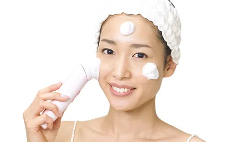 Skincare hiện đại: Chỉ cần máy chăm sóc da chất lượng