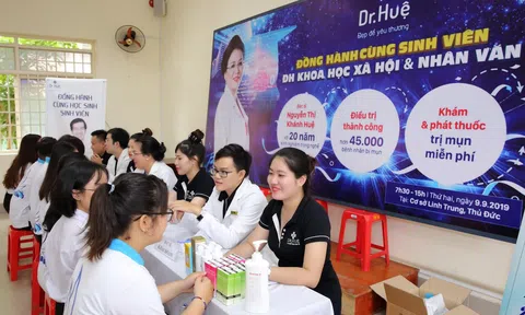 Dr. Huệ: Địa chỉ điều trị mụn tin cậy cho hàng ngàn sinh viên tại TP.HCM