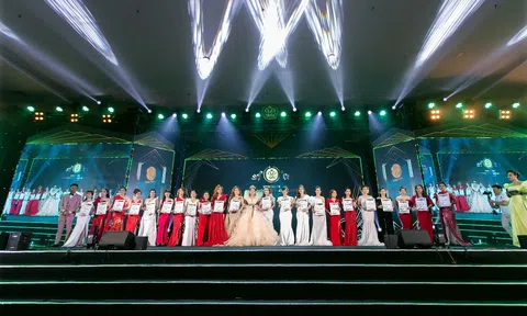 Tròn 1 tháng tuổi ‘Siêu sự kiện’ Queen Gala 4 – Những nốt thăng đáng nhớ trong dạ tiệc Vinh danh toàn hệ thống Tatu Group