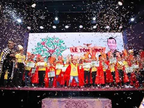 Tưng bừng lễ tôn vinh TOP 50 Thiếu niên lĩnh hội hạt giống Vườn Tâm Hồn