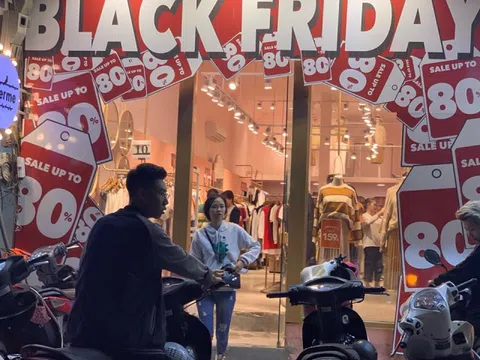 Black Friday: Giải mã vì sao giảm giá đến 90% vẫn có lãi?
