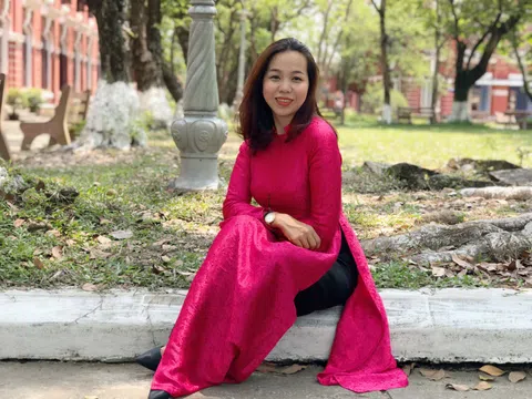 Phụ nữ khởi nghiệp: Thu nhập 7 con số/tháng chỉ bằng nghề tay trái