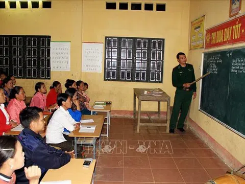 Lớp học xóa mù đặc biệt nơi vùng cao biên giới