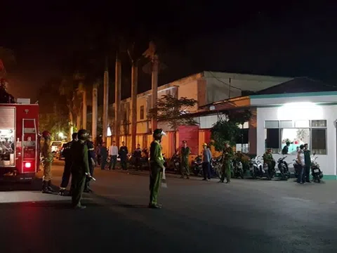 Hải Phòng: Cháy lớn tại xưởng đế giày, chưa rõ thiệt hại