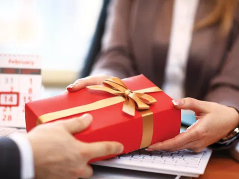 Biến tướng quà tết là hối lộ trá hình