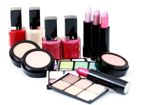 Đình chỉ lưu hành, thu hồi hàng loạt mỹ phẩm của K&C Việt Nam