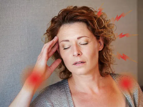 Chăm sóc sức khỏe tuổi tiền mãn kinh