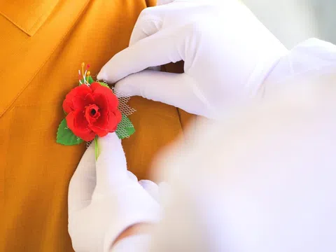 Đại lễ Vu Lan báo hiếu và ý nghĩa bông hồng cài áo