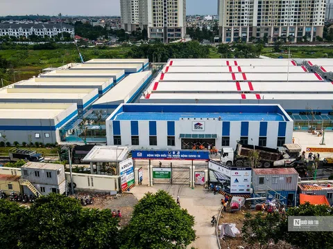 Bên trong bệnh viện dã chiến lớn nhất Thủ đô trước ngày hoàn thành