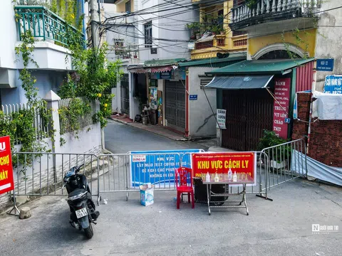Hà Nội: Phong toả khu dân cư thuộc “vùng xanh” có ca Covid-19