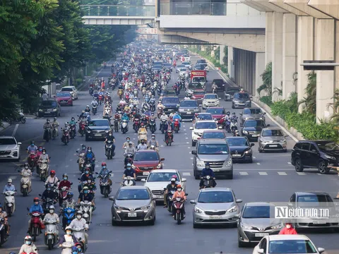 Hà Nội: Nhiều tuyến đường ùn tắc trong ngày đầu bỏ giấy đi đường