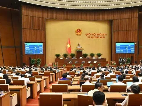 Quốc hội chốt giảm thuế xăng dầu về 0 đến hết tháng 6