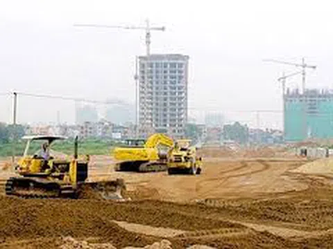 Thu hồi đất lấn chiếm hành lang giao thông: Cơ quan nào có thẩm quyền xử lý?