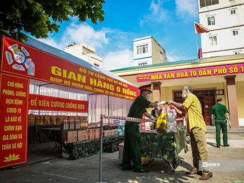 Gian hàng 0 đồng ấm tình quân dân