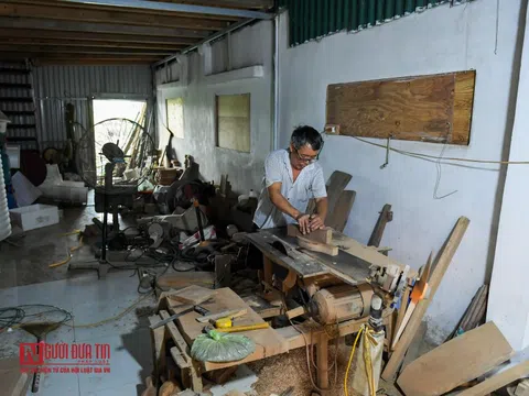 Gần 40 năm vuông tròn với khuôn bánh Trung thu