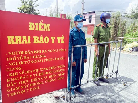 Dịch COVID-19 lại nóng ở miền Tây, nhiều địa phương siết quy định phòng dịch