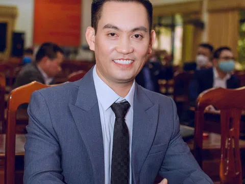 Doanh nhân Đỗ Văn Sáu vinh dự phát biểu trong Lễ tổng kết Hội doanh nghiệp huyện Thường Tín năm 2021