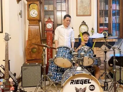 Người thổi hồn hồn cho những người đam mê trống