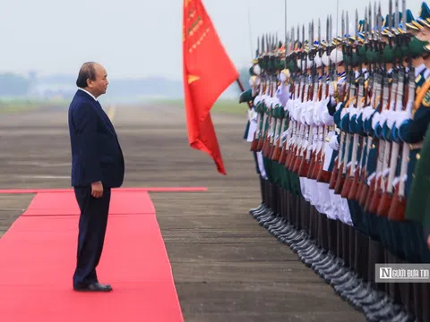 Chủ tịch nước giao nhiệm vụ cho lực lượng lên đường giữ gìn hoà bình