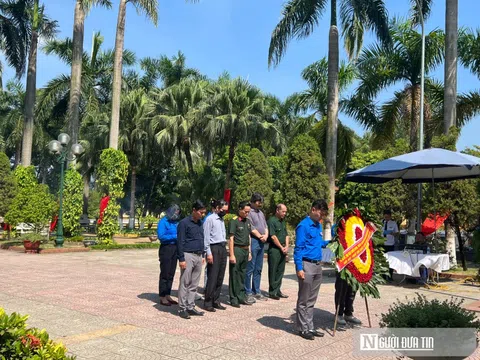 Trung ương Hội Luật gia Việt Nam tri ân các anh hùng, liệt sỹ