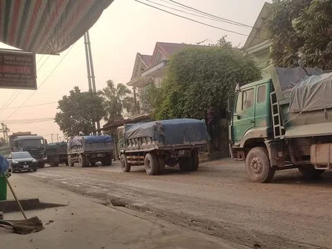 Thanh Hóa: Người dân khổ sở vì tỉnh lộ 525 bị cày nát