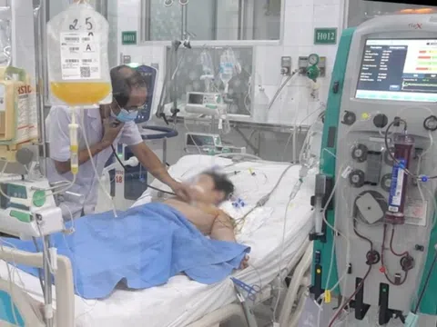 Bệnh nhi ngộ độc bánh mì nặng nhất ở Đồng Nai đã tử vong