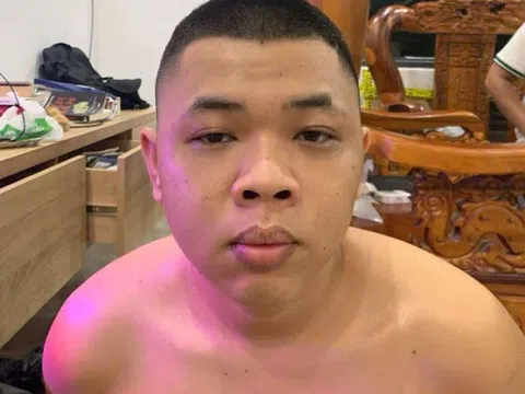 Đột kích căn biệt thự, bắt giữ "dân chơi" mang lệnh truy nã đặc biệt cùng 2 khẩu súng