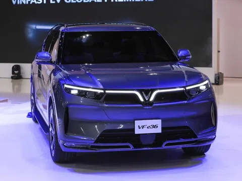 Từ ngày 1/1/2025, người học lái ô tô điện được cấp giấy phép lái xe số tự động