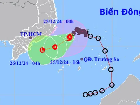 Miền Bắc sắp chuyển rét kèm mưa ẩm, bão số 10 suy yếu