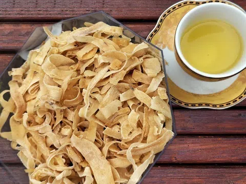 Loại mứt từ rễ cây, giá gần triệu đồng 1kg nhưng vẫn đắt khách đặt hàng dịp Tết