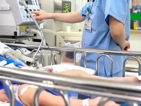Bé 12 tuổi nguy kịch sau 3 ngày bị sốt, bác sĩ cảnh báo về căn bệnh nguy hiểm