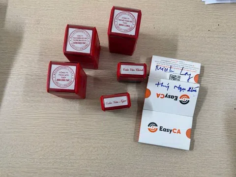 Bắt đối tượng điều hành 4 công ty "ma" mua bán hóa đơn khống 500 tỷ đồng