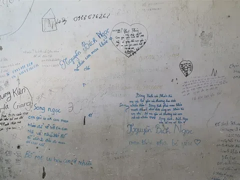 Bức tường loang lổ ở Bệnh viện E và những tâm tư của người nhà bệnh nhân