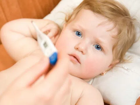 Những nguyên tắc cơ bản khi sử dụng thuốc hạ sốt cho trẻ