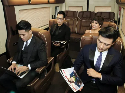 Dàn mỹ nam 'khoe' phong cách doanh nhân bên xe Hyundai Limousine