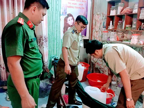 Người tiêu dùng tỉnh táo chọn mỹ phẩm 'chuẩn' là tự bảo vệ chính mình