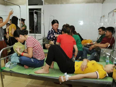 Hải Dương: 88 công nhân nhập viện vì nghi ngộ độc thực phẩm