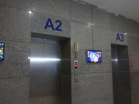 Tạm giữ nghi phạm dâm ô bé gái 10 tuổi trong thang máy chung cư ở Hà Nội