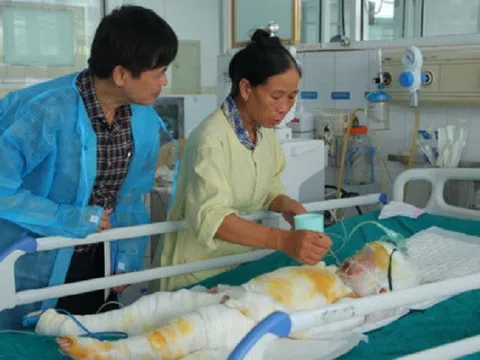 Thông tin mới nhất về 3 cháu bé bị bỏng tại lớp mầm non