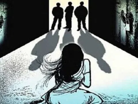 Hoãn xử vụ cựu Thượng tá Công an cùng 3 bị cáo xâm hại nữ sinh lớp 9