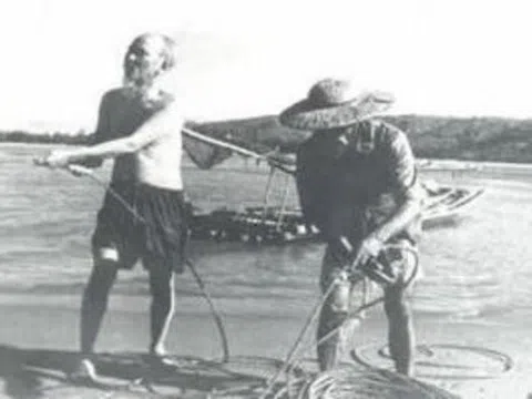 Một cuộc triển lãm những tư liệu về Bác Hồ với Thanh Hóa và Sinh Vật Cảnh